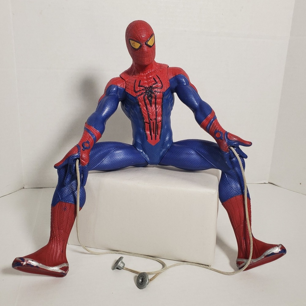 Marvel The Amazing Spider-Man Action Figure 12" Pull String Web Toy - Picture 2 of 16